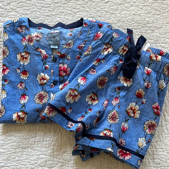 NWT Jane & Bleecker 2 pc Pajamas Set Mandarin Style Top & Shorts Sz L Large NEW - Picture 1 of 4